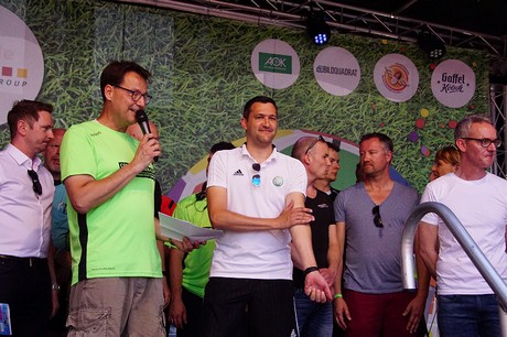 Com Together Cup